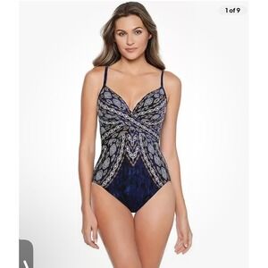 Miraclesuit Women's Akasha Criss Cross Escape Tummy Control Swimsuit Sz 10